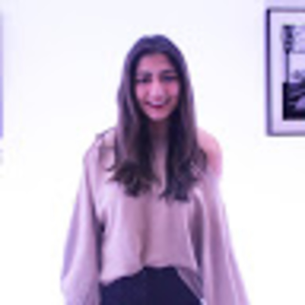 Meet your Posher, Akila